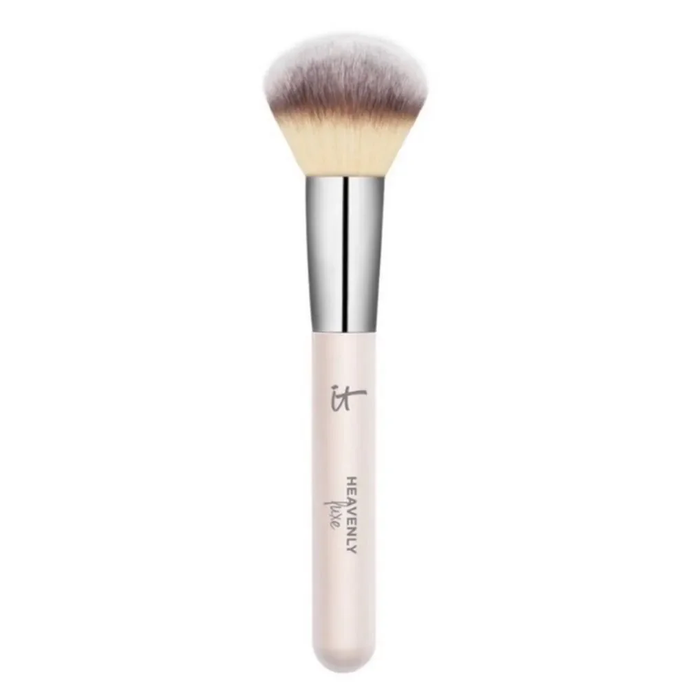 it cosmetics Heavenly Luxe Powder Brush in Light Pink & Silver